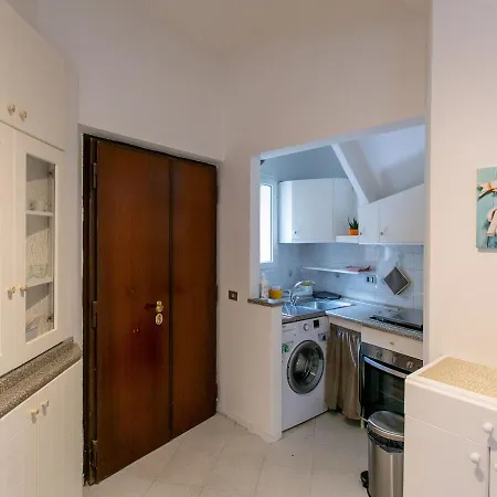 B-house Apartment